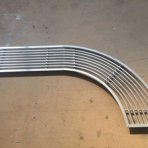 鋁合金異形風(fēng)口（弧形風(fēng)口）