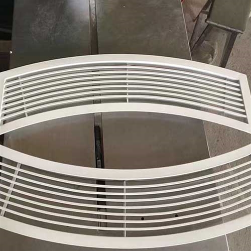 鋁合金異形風(fēng)口（弧形風(fēng)口）